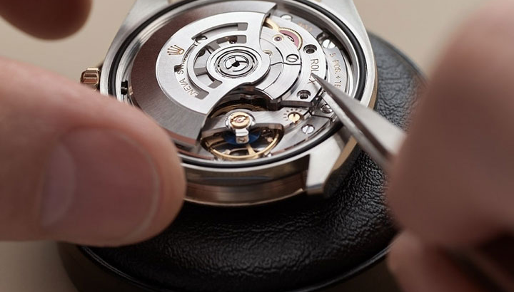 Why Choose a Swiss Replica Watch?